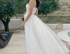 Салон свадебных, вечерних и детских нарядов Le Rina (Ле Рина), Свадебная коллекция 2025 «The charm of feminity» - фото 16