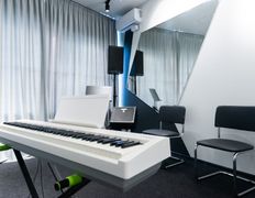 Музыкальная школа Black Line School (Блэк Лайн Скул), Интерьер - фото 6