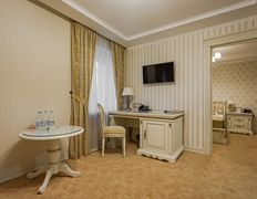 Ресторан | Гостиница Полонез, Люкс номер - фото 2