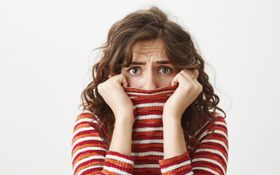 Тревога: что это такое, виды, расстройства и способы борьбы