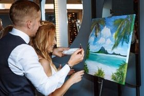 Праздник в стиле искусства: мастер-классы для друзей и коллег!