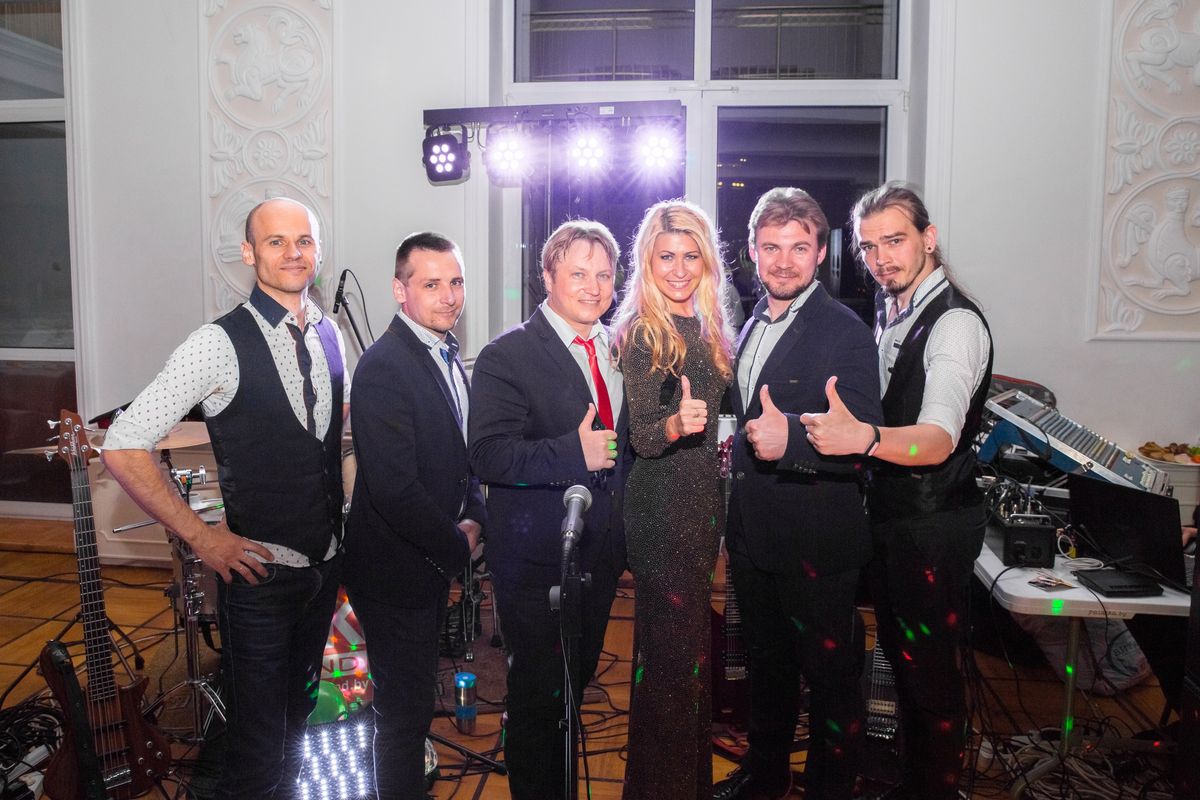 Ведущая Элли Ведущая  «Элли» - фото 3478595