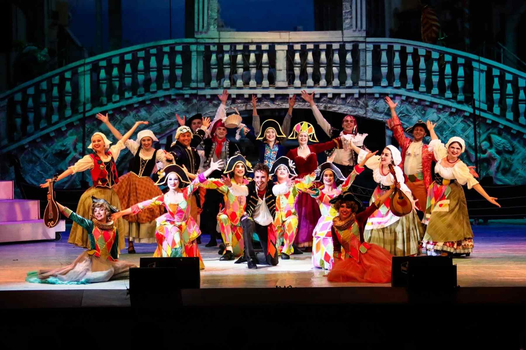 Театр, музыка и искусство. Куда пойти в будни в Минске?